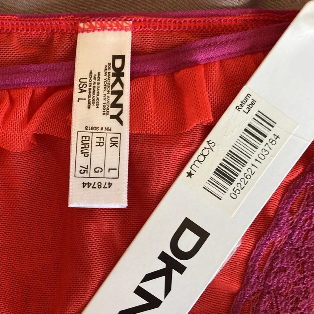 Bundle of Two Panties - Picture 6 of 7